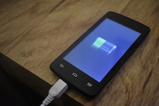 Solid-State Batteries: “จอกศักดิ์สิทธิ์” ของวงการพลังงาน
